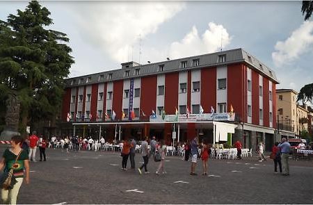 Hotel Domus Maranello Eksteriør billede