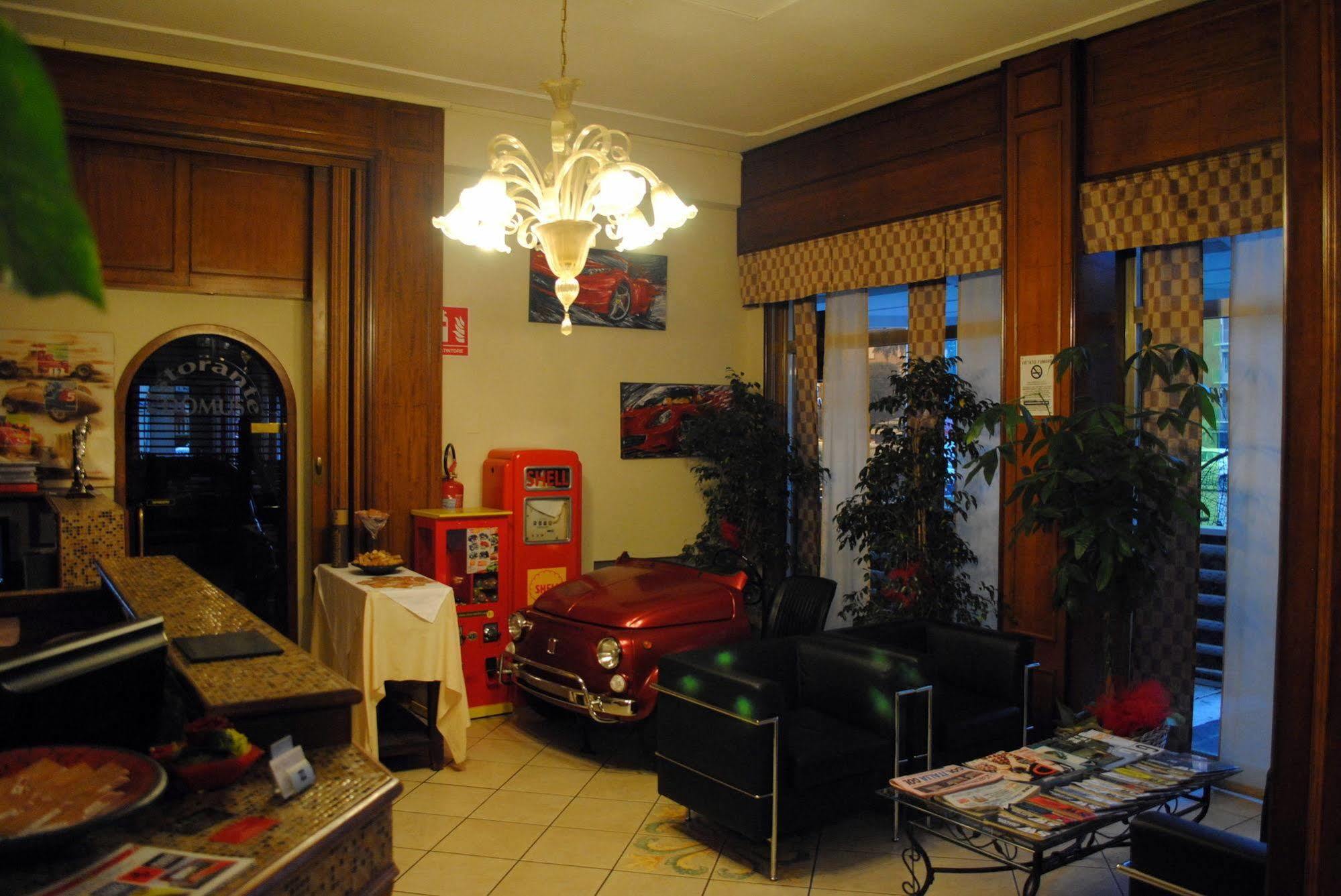 Hotel Domus Maranello Eksteriør billede